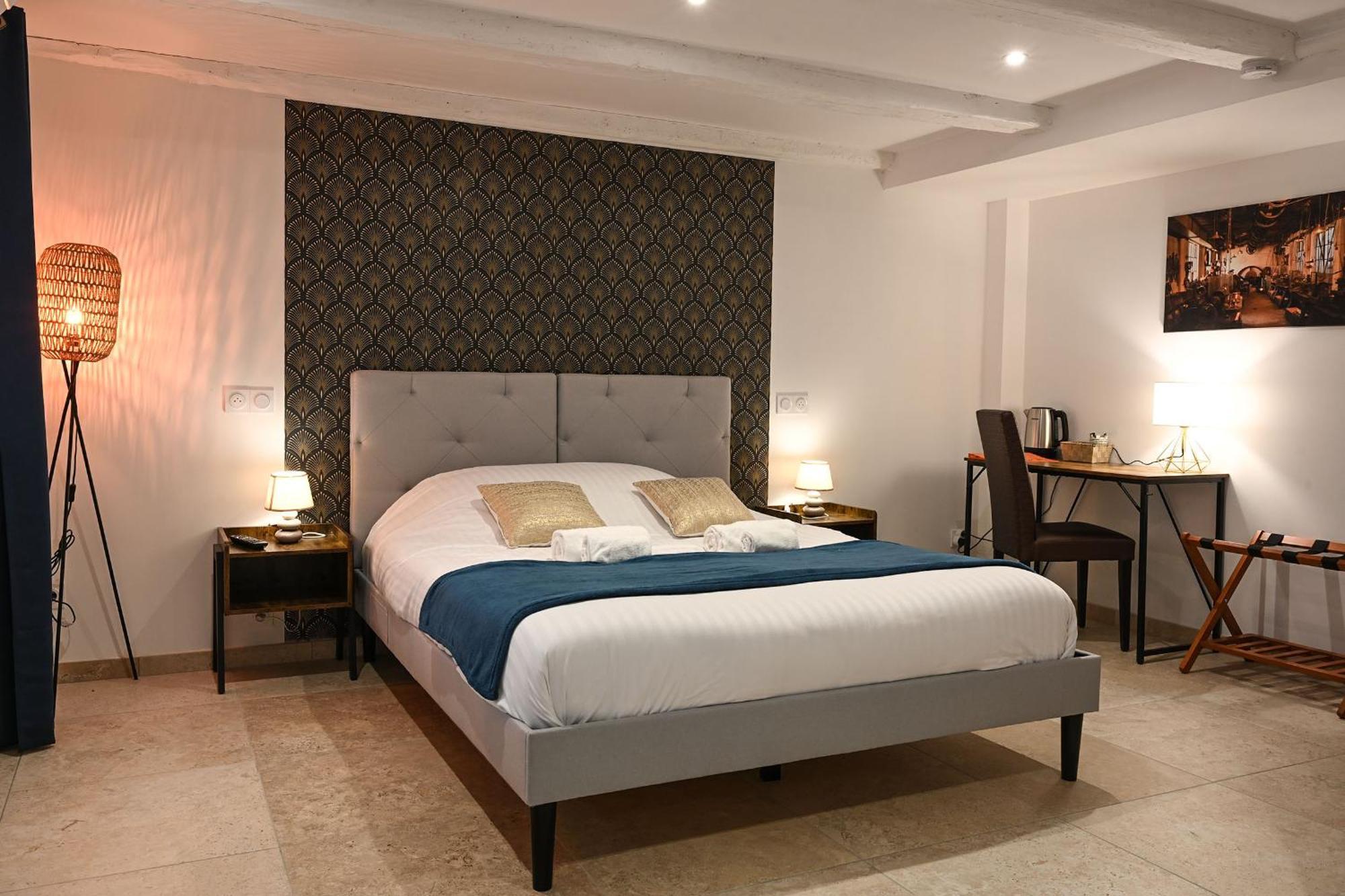 Hotel De La Croisee Poncin Dış mekan fotoğraf